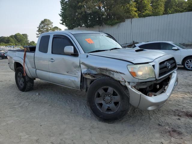 5TEUU42N45Z070341 - 2005 TOYOTA TACOMA ACCESS CAB ვერცხლისფერი ფოტო 4