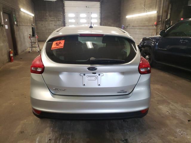 1FADP3K21FL277623 - 2015 FORD FOCUS SE SILVER photo 6