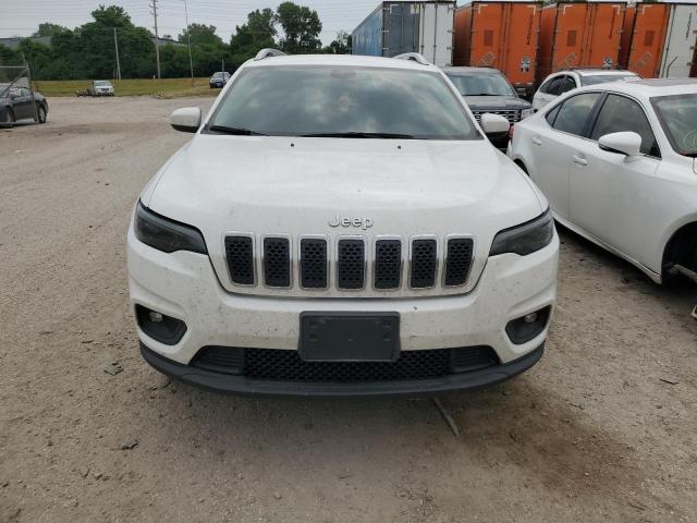 1C4PJMCB8KD233667 - 2019 JEEP CHEROKEE 4 LATITUDE WHITE photo 5