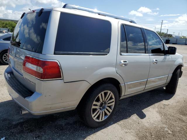 5LMFU27577LJ11819 - 2007 LINCOLN NAVIGATOR ვერცხლისფერი ფოტო 3