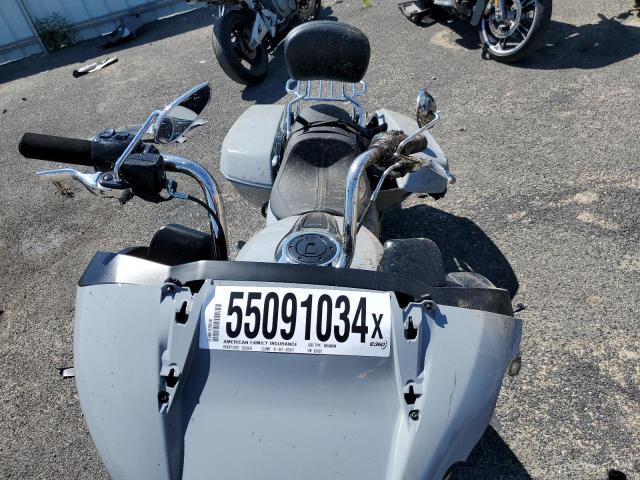 1HD1KH717RB626897 - 2024 HARLEY-DAVIDSON FLTRX 银色 照片 5