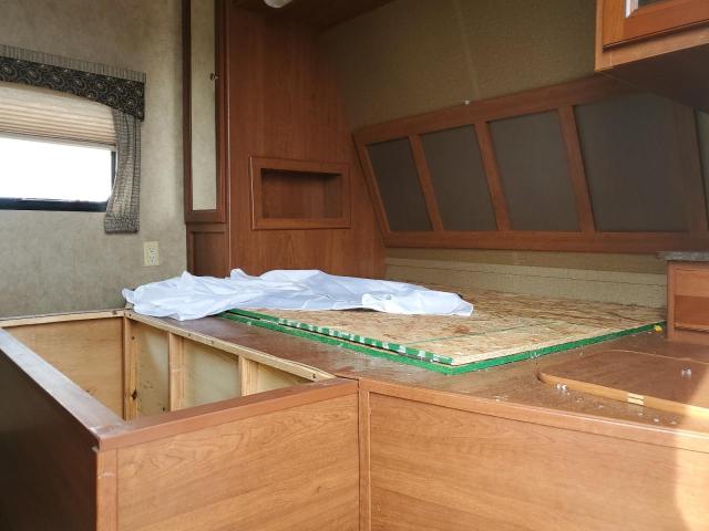 47CTCLP24DM447781 - 2013 COLE CAMPER WHITE photo 5