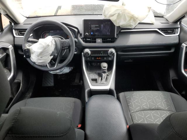 2T3R1RFVXRC439700 - 2024 TOYOTA RAV4 XLE WHITE photo 8