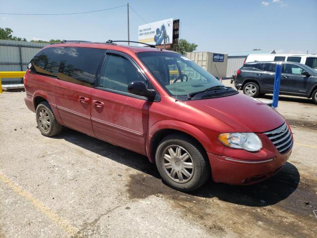 2A4GP64L07R160617 - 2007 CHRYSLER TOWN & COU LIMITED RED photo 4