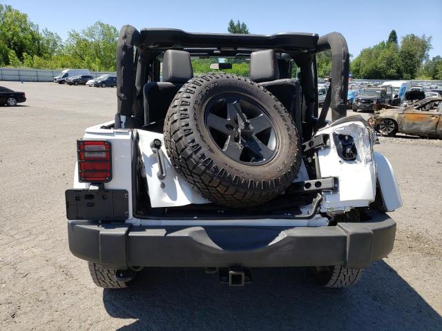 1C4GJWBG1CL146399 - 2012 JEEP WRANGLER SAHARA WHITE photo 6