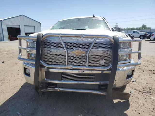 1GC1KWE80FF587712 - 2015 CHEVROLET SILVERADO K2500 HEAVY DUTY LTZ WHITE photo 5