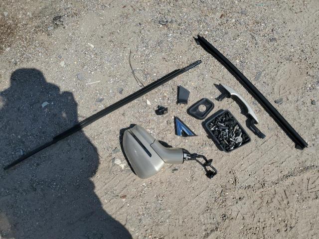 2LMPJ6LR9HBL12756 - 2017 LINCOLN MKX RESERVE BEIGE photo 13