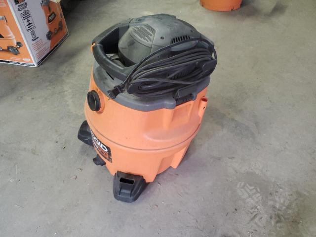 15272R0580 - 2015 RIDG SHOP VAC ORANGE photo 2