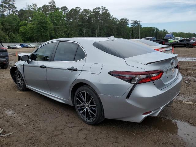 4T1G11AK9PU736189 - 2023 TOYOTA CAMRY SE NIGHT SHADE SILVER photo 2