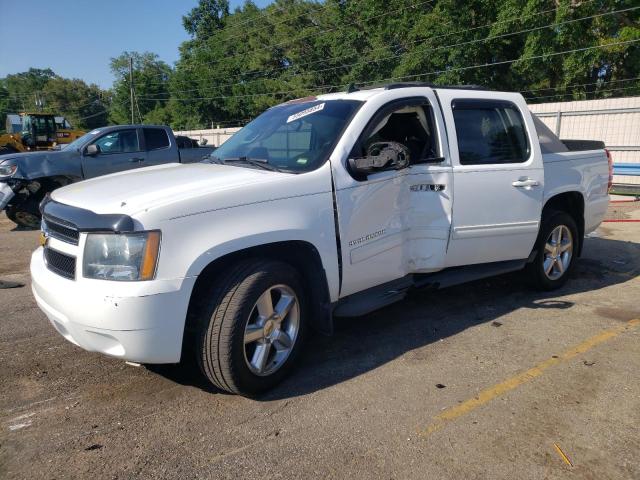 3GNMCEE04CG130658 - 2012 CHEVROLET AVALANCHE LS WHITE photo 1