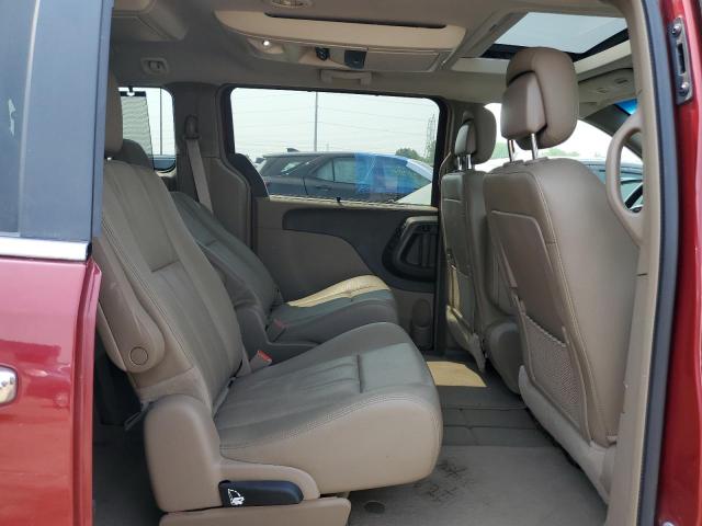 2C4RC1CG4GR127847 - 2016 CHRYSLER TOWN & COU TOURING L MAROON photo 11