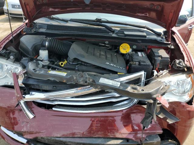 2C4RC1CG4GR127847 - 2016 CHRYSLER TOWN & COU TOURING L MAROON photo 12