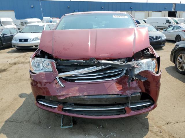 2C4RC1CG4GR127847 - 2016 CHRYSLER TOWN & COU TOURING L MAROON photo 5