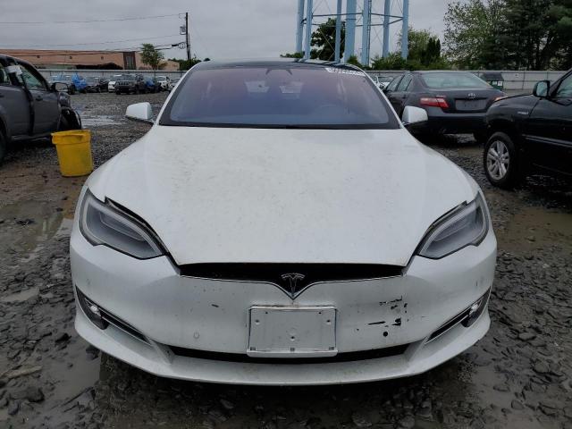 5YJSA1E26LF366296 - 2020 TESLA MODEL S WHITE photo 5