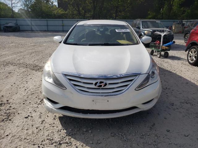 5NPEB4AC3DH657710 - 2013 HYUNDAI SONATA GLS WHITE photo 5