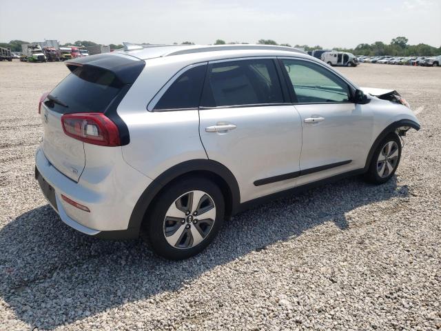 KNDCB3LC2J5179046 - 2018 KIA NIRO FE SILVER photo 3