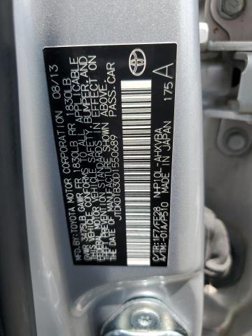 JTDKDTB30D1550689 - 2013 TOYOTA PRIUS C SILVER photo 12