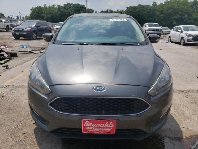 1FADP3H2XJL313454 - 2018 FORD FOCUS SEL GRAY photo 5