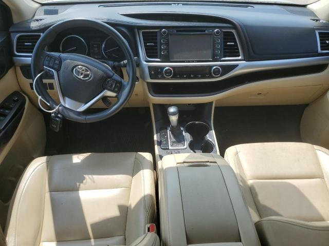 5TDJKRFH0GS265122 - 2016 TOYOTA HIGHLANDER XLE SILVER photo 8