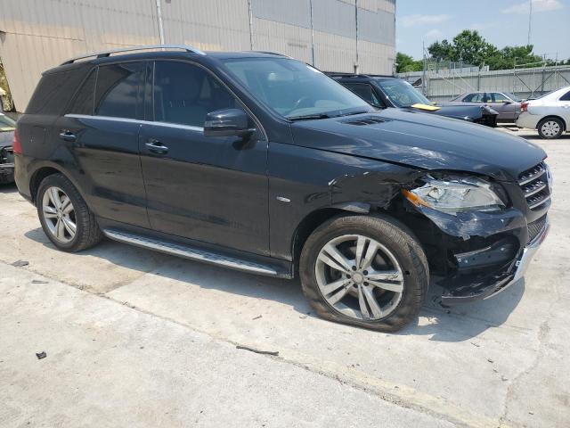 4JGDA5HB1CA078606 - 2012 MERCEDES-BENZ ML 350 4MATIC BLACK photo 4