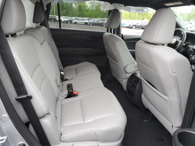 5FNYF8H50PB032085 - 2024 HONDA PASSPORT EXL GRAY photo 11