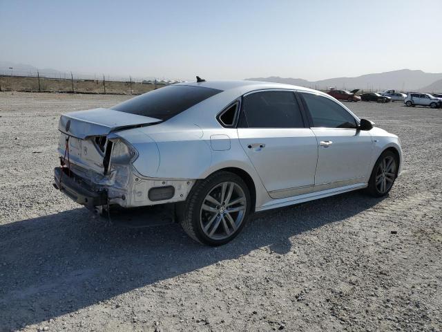 1VWDT7A34HC061787 - 2017 VOLKSWAGEN PASSAT R-LINE Gümüş foto 3