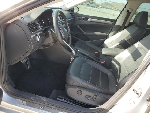 1VWDT7A34HC061787 - 2017 VOLKSWAGEN PASSAT R-LINE Gümüş foto 7