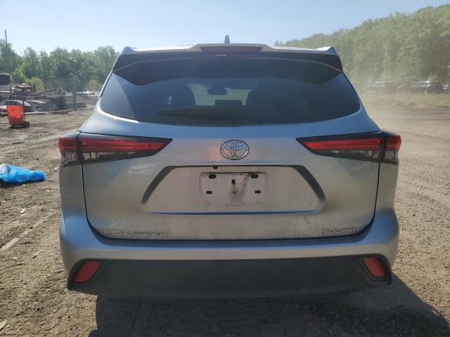 5TDGZRBH1MS094940 - 2021 TOYOTA HIGHLANDER XLE SILVER photo 6