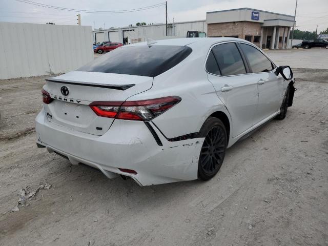 4T1G11AK3PU137207 - 2023 TOYOTA CAMRY SE NIGHT SHADE WHITE photo 3