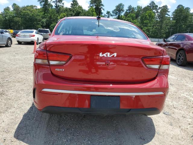 3KPA24AD1NE478949 - 2022 KIA RIO LX RED photo 6