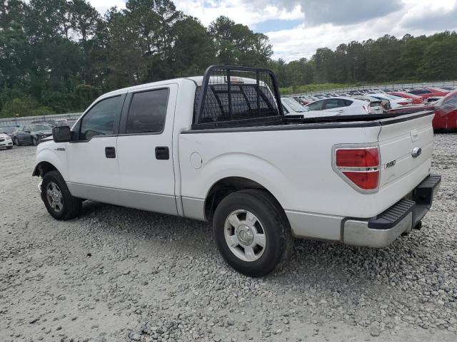 1FTFW1CF5DFB01696 - 2013 FORD F150 SUPERCREW WHITE photo 2