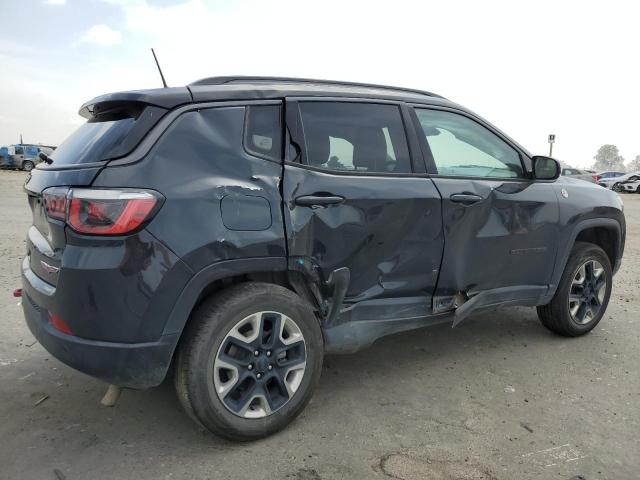 3C4NJDDB4JT206156 - 2018 JEEP COMPASS TRAILHAWK BLACK photo 3