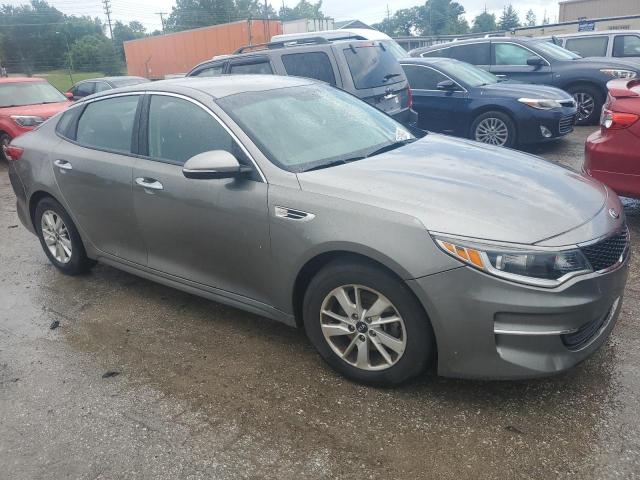 5XXGT4L30JG209130 - 2018 KIA OPTIMA LX GRAY photo 4