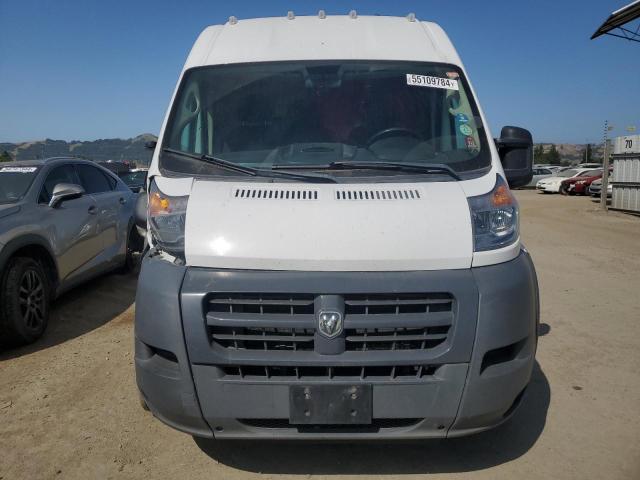 3C6TRVCG7JE104672 - 2018 RAM PROMASTER 2500 HIGH WHITE photo 5