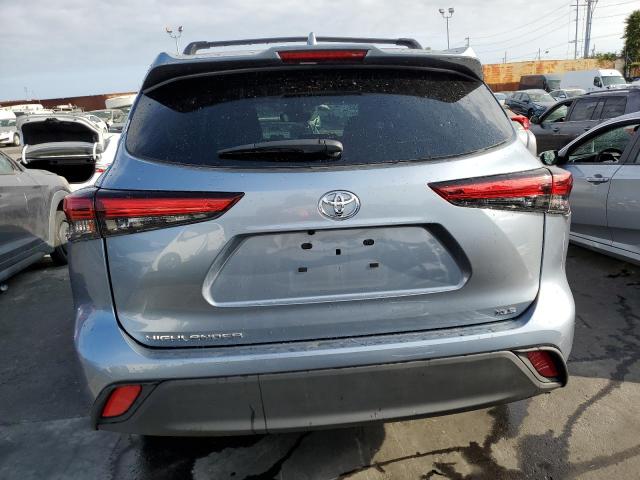 5TDHZRAHXNS122855 - 2022 TOYOTA HIGHLANDER XLE أزرق صورة 6