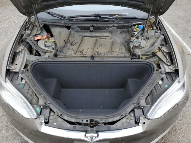 5YJSA1E22GF153058 - 2016 TESLA MODEL S Թուխ լուսանկար 11