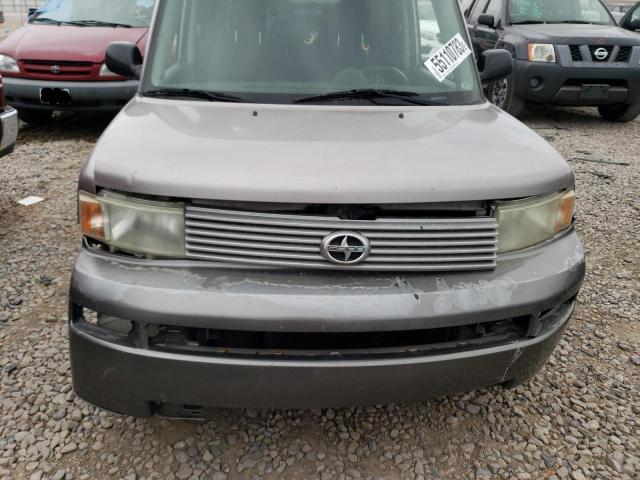 JTLKT334750185014 - 2005 TOYOTA SCION XB 银色 照片 5