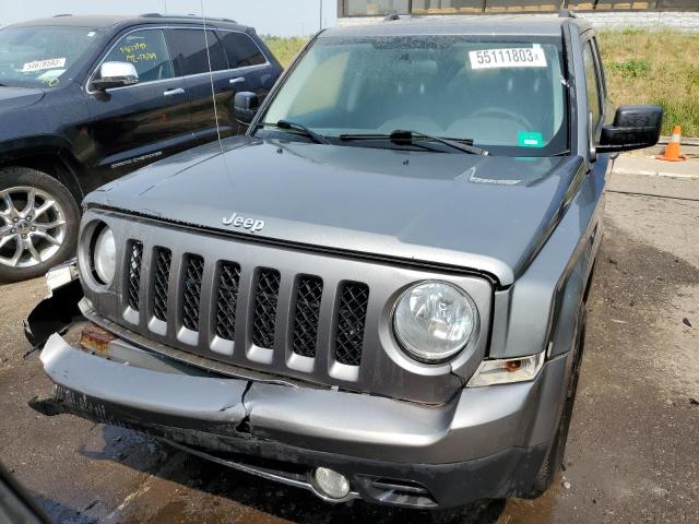 1C4NJPFA0DD182891 - 2013 JEEP PATRIOT LATITUDE GRAY photo 5