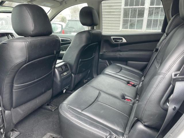 5N1DR2MM1HC652065 - 2017 NISSAN PATHFINDER S 白色 照片 6