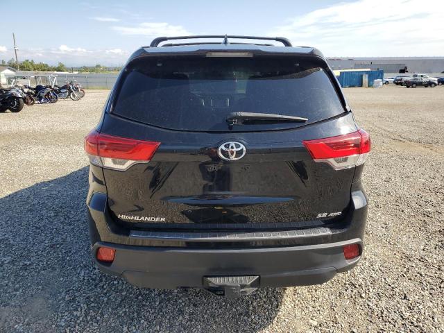 5TDJZRFH4HS452067 - 2017 TOYOTA HIGHLANDER SE BLACK photo 6