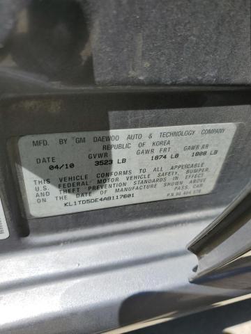 KL1TD5DE4AB117601 - 2010 CHEVROLET AVEO LS 灰色 照片 12