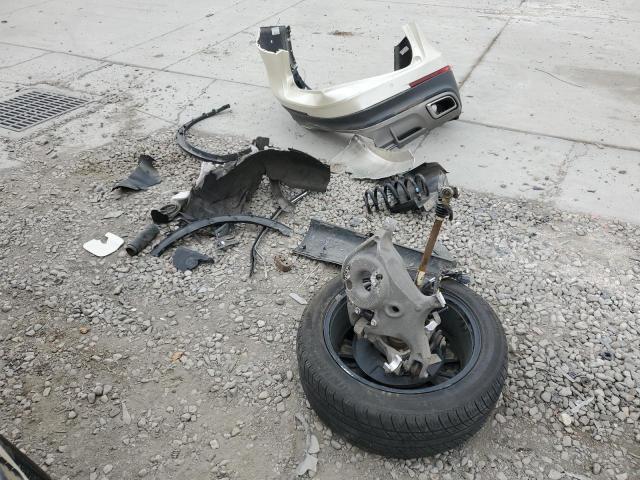 2LMPJ8LP2JBL30502 - 2018 LINCOLN MKX RESERVE Կրեմագույն լուսանկար 13