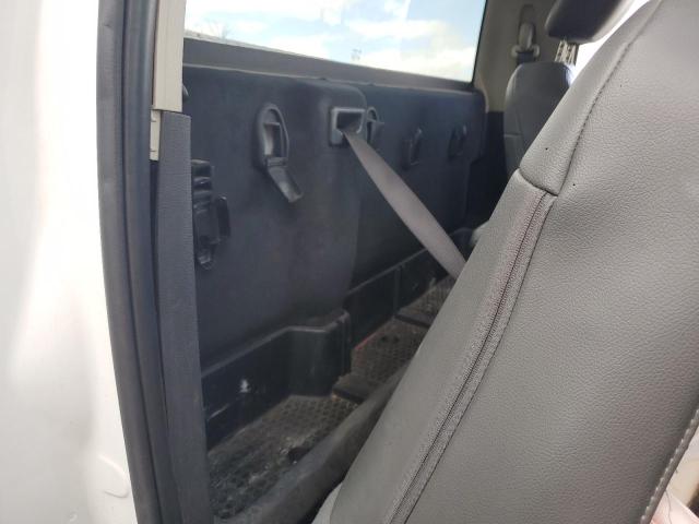 3C6MR4AJ6JG104924 - 2018 RAM 2500 ST Blanc photo 10