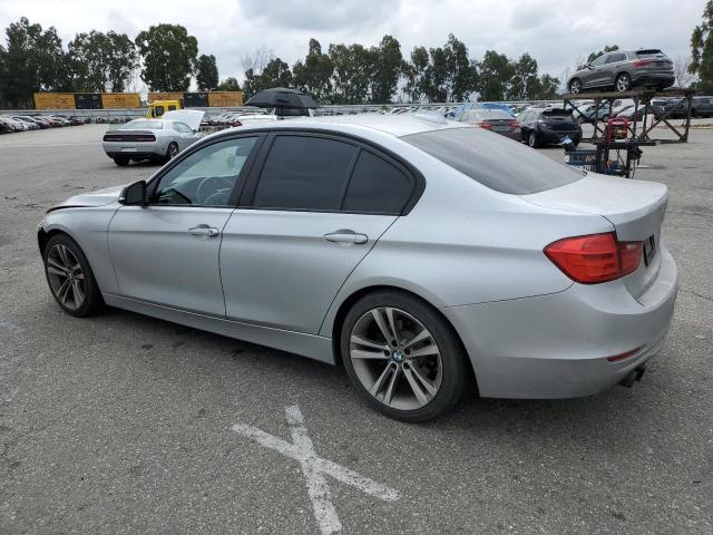 WBA3C1C54DF435203 - 2013 BMW 328 I SULEV SILVER photo 2