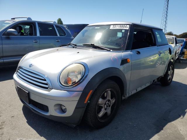 2010 MINI COOPER, 