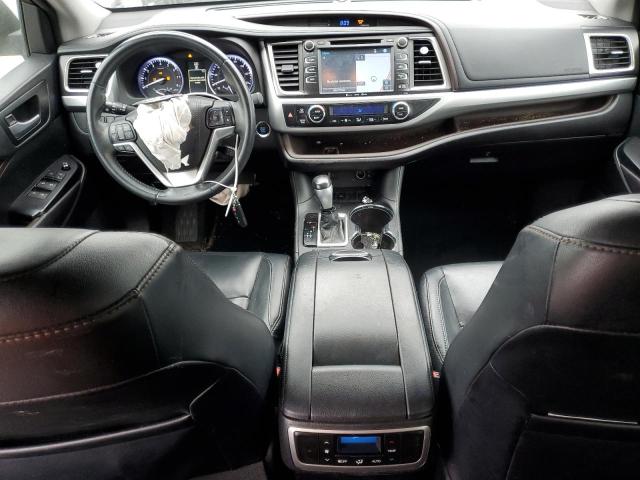 5TDKKRFH0GS503233 - 2016 TOYOTA HIGHLANDER XLE SILVER photo 8