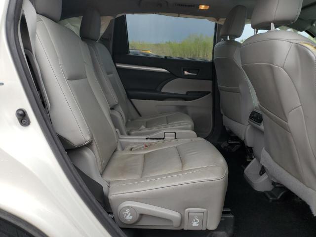 5TDJKRFH8FS216880 - 2015 TOYOTA HIGHLANDER XLE WHITE photo 11