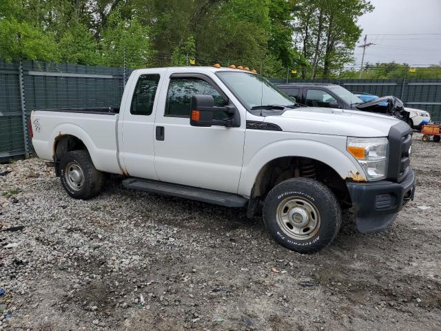 1FT7X2B63BEB98036 - 2011 FORD F250 SUPER DUTY WHITE photo 4