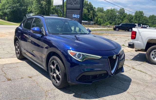 ZASFAKPN2J7B89674 - 2018 ALFA ROMEO STELVIO SPORT Blau Foto 1