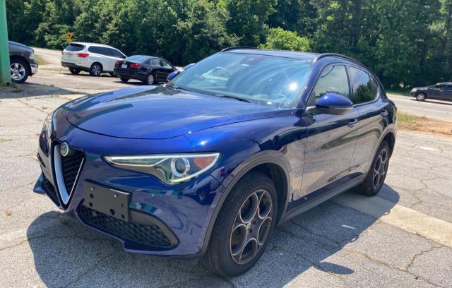 ZASFAKPN2J7B89674 - 2018 ALFA ROMEO STELVIO SPORT Blau Foto 2